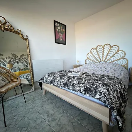 Splendide Vue A 180 Sur L'ocean Daire