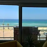Splendide Vue A 180 Sur L'ocean 아파트
