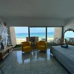 Splendide Vue A 180 Sur L'ocean 아파트 *
