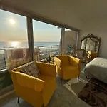 Splendide Vue A 180 Sur L'ocean *